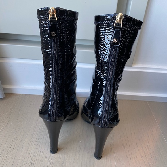 CHANEL Patent Leather Booties - Picture 3 of 5